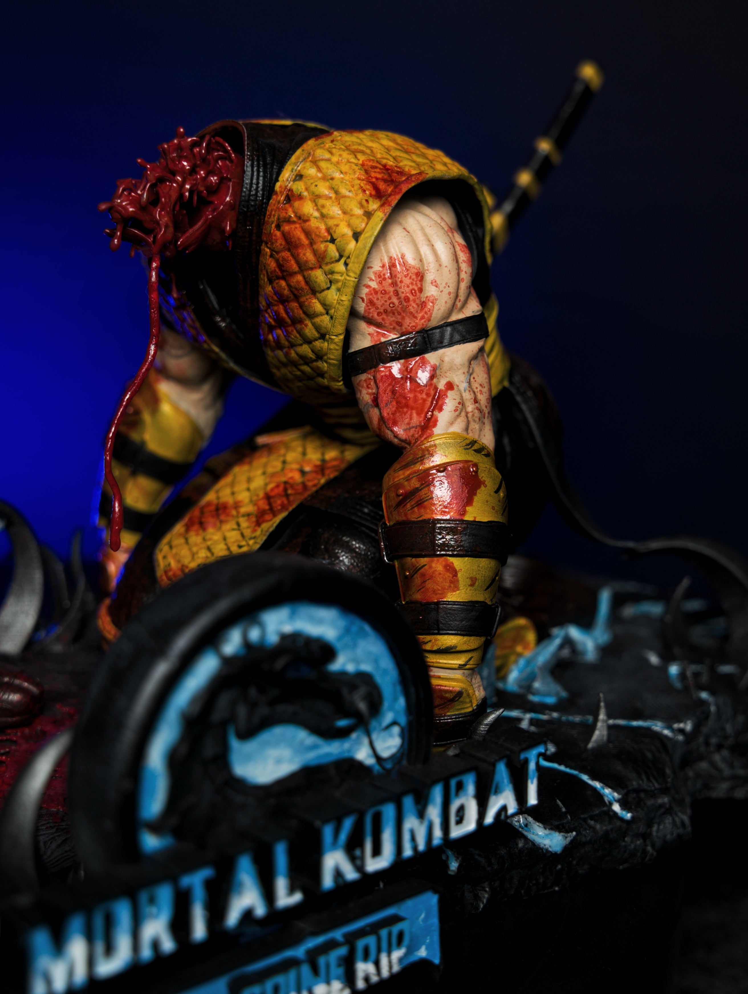 Mortal Kombat Sub-Zero vs Scorpion Diorama – Frozen Inferno Edition
