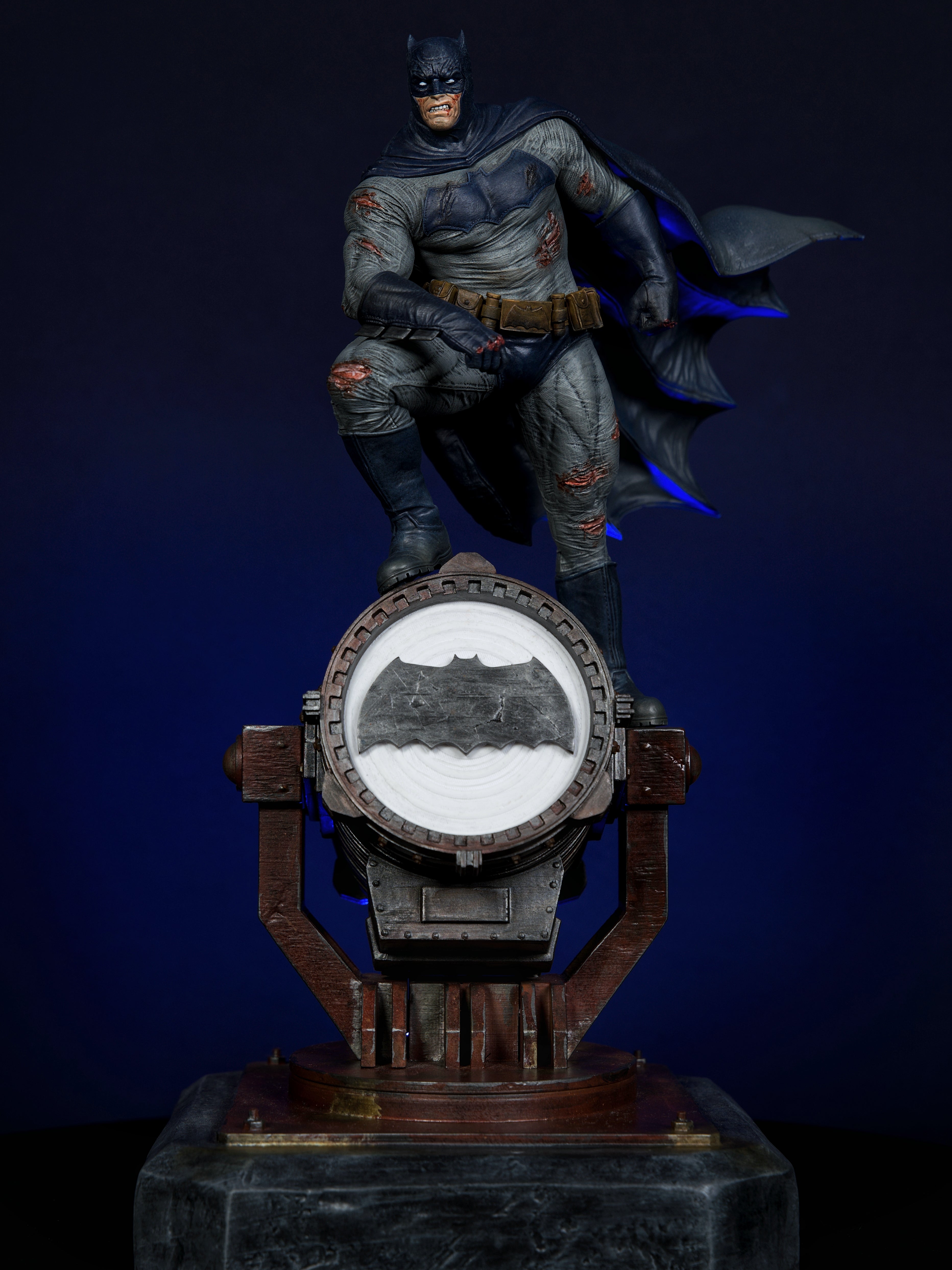 Batman The Dark Knight – Relentless Vigilante Edition