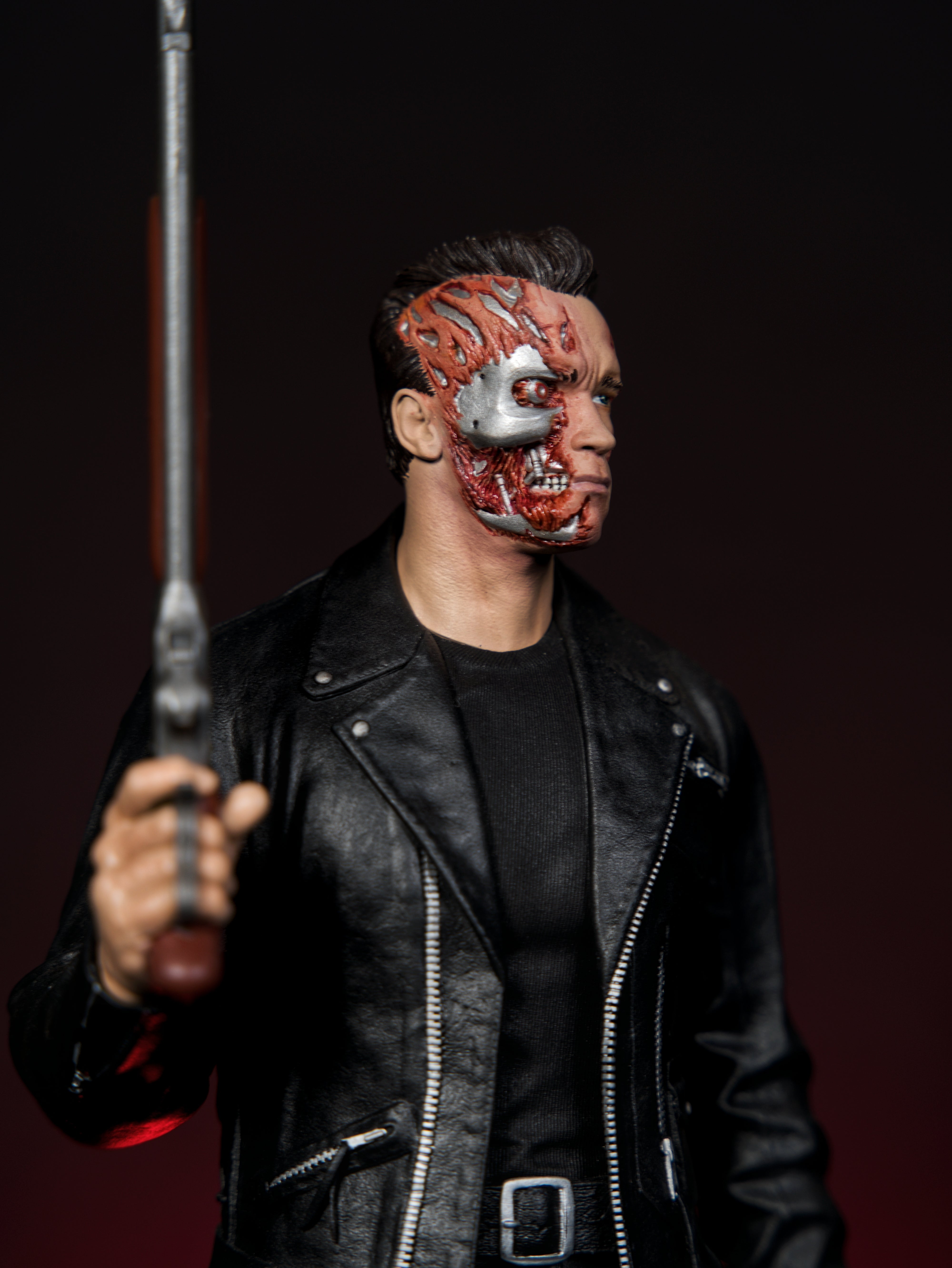 Terminator 2: Judgment Day – T-800 Cybernetic Enforcer Edition