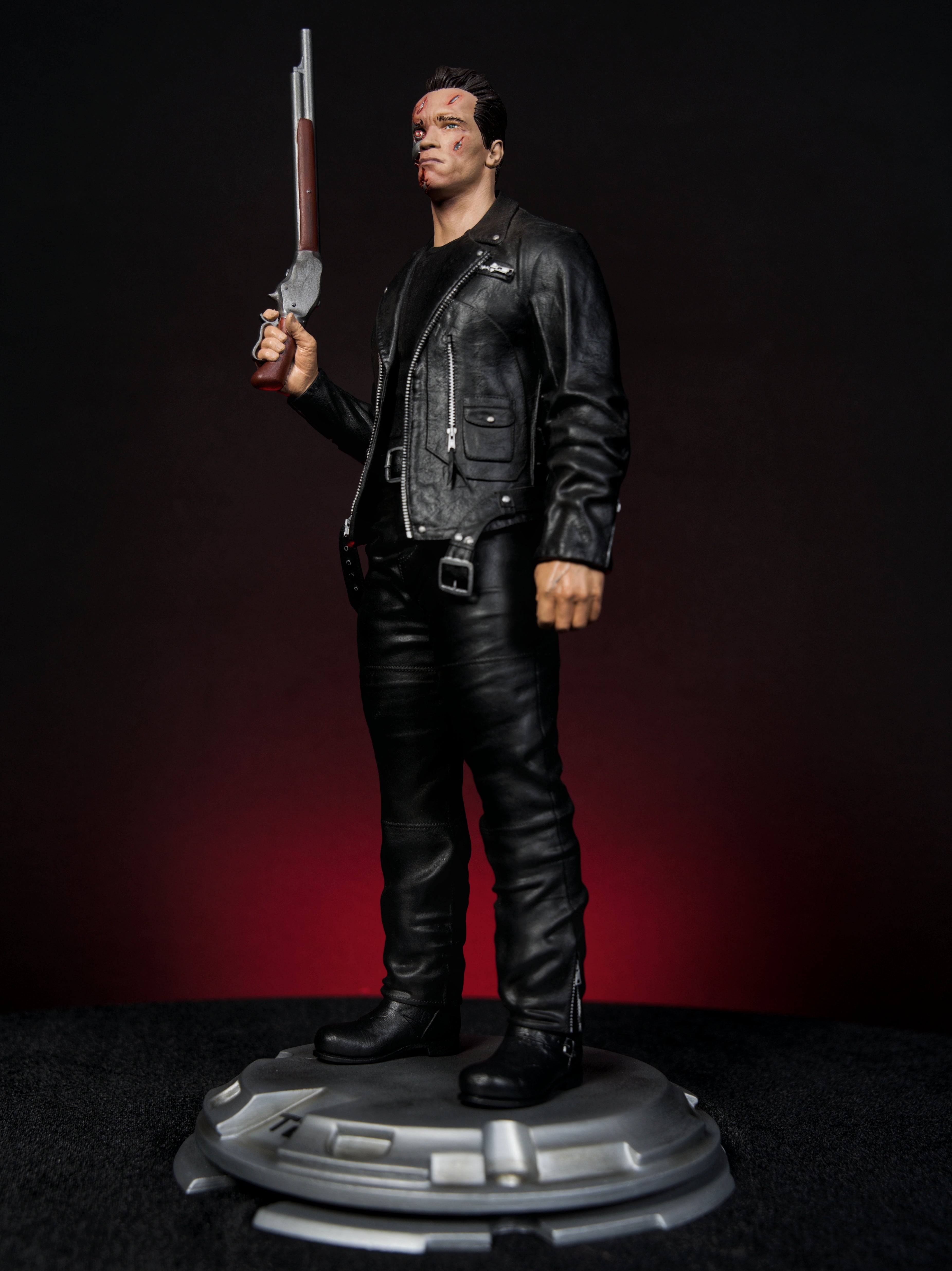 Terminator 2: Judgment Day – T-800 Cybernetic Enforcer Edition