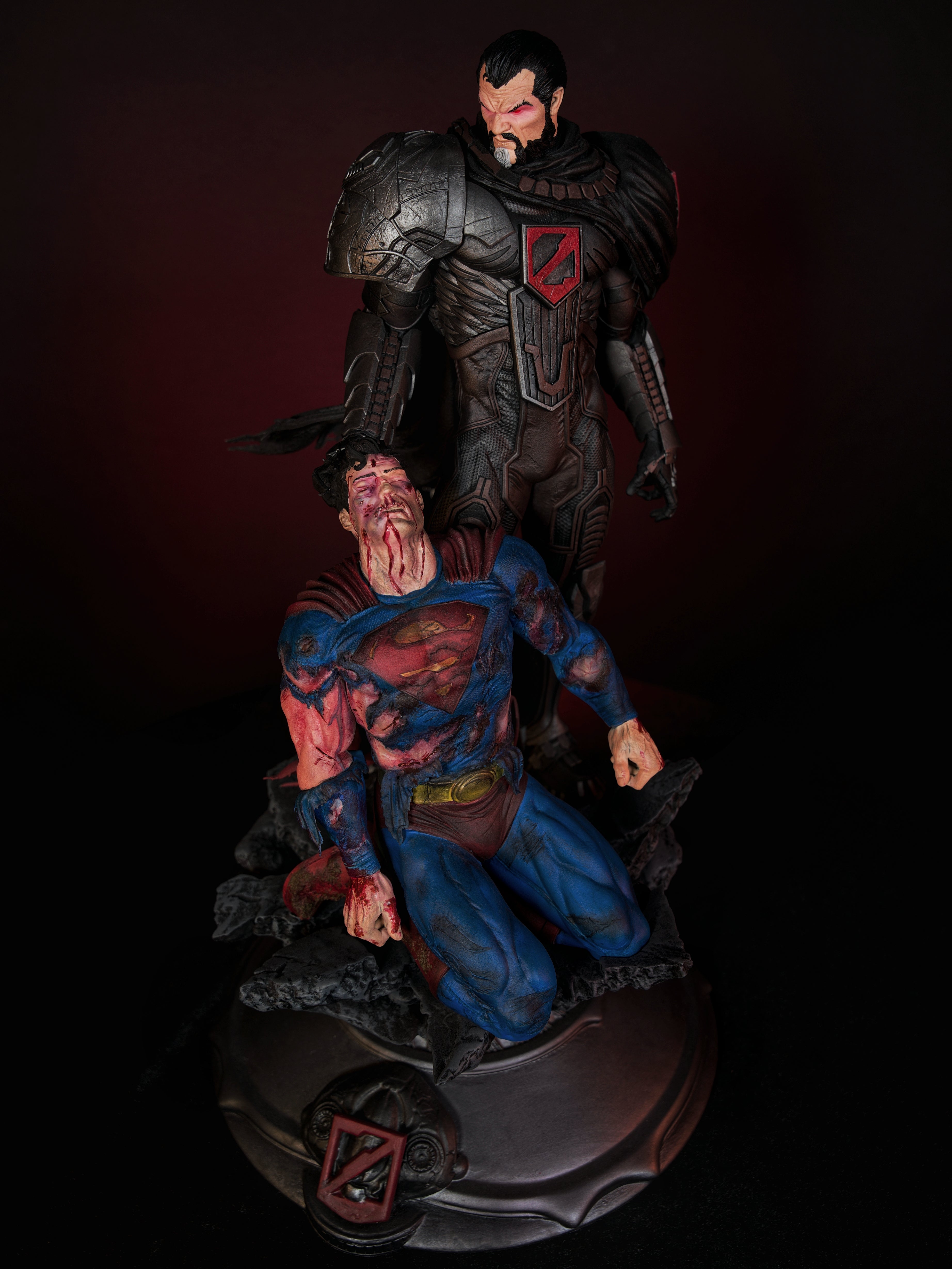 Zod vs Superman Diorama – Apocalypse War Edition