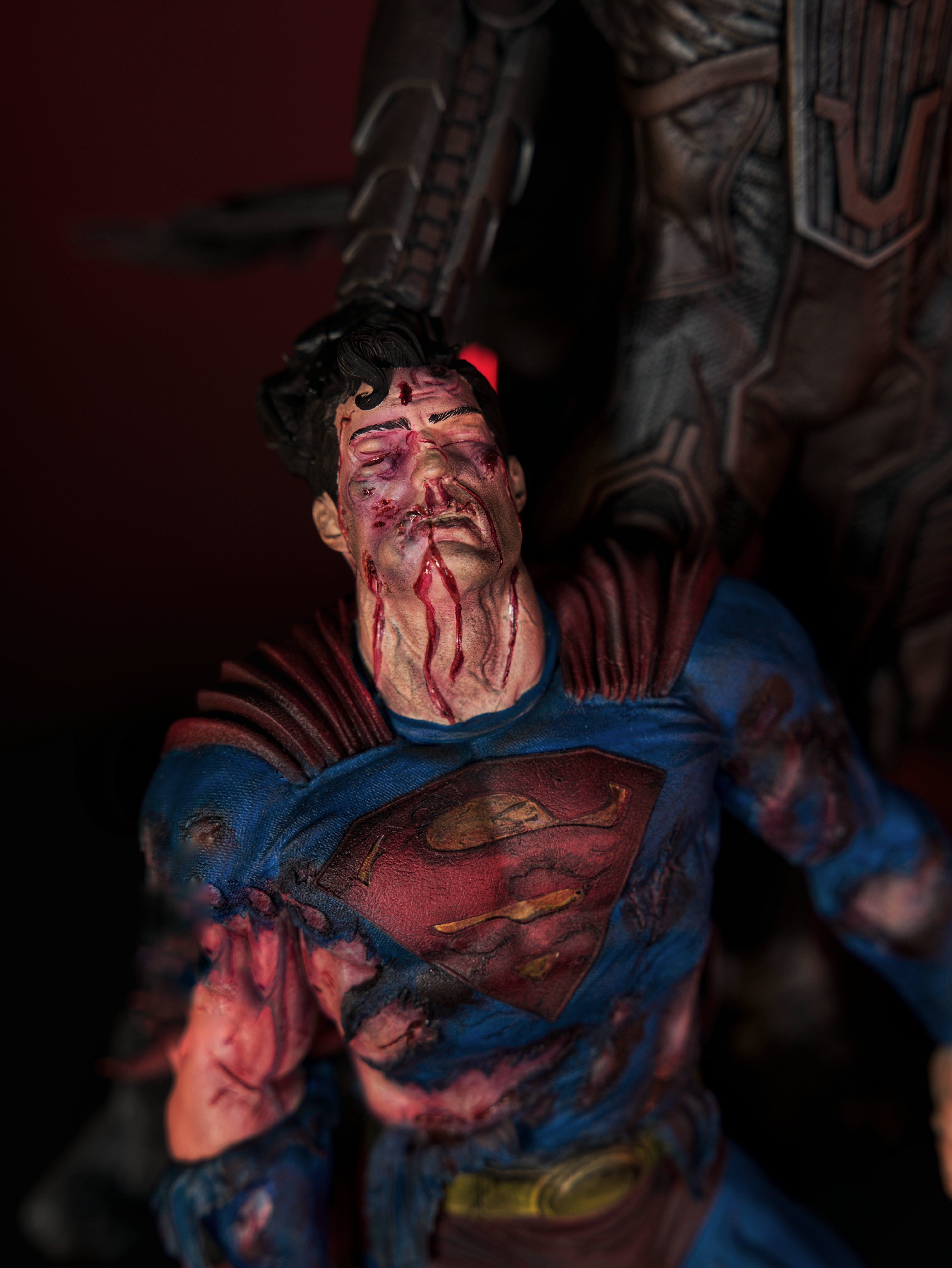 Zod vs Superman Diorama – Apocalypse War Edition