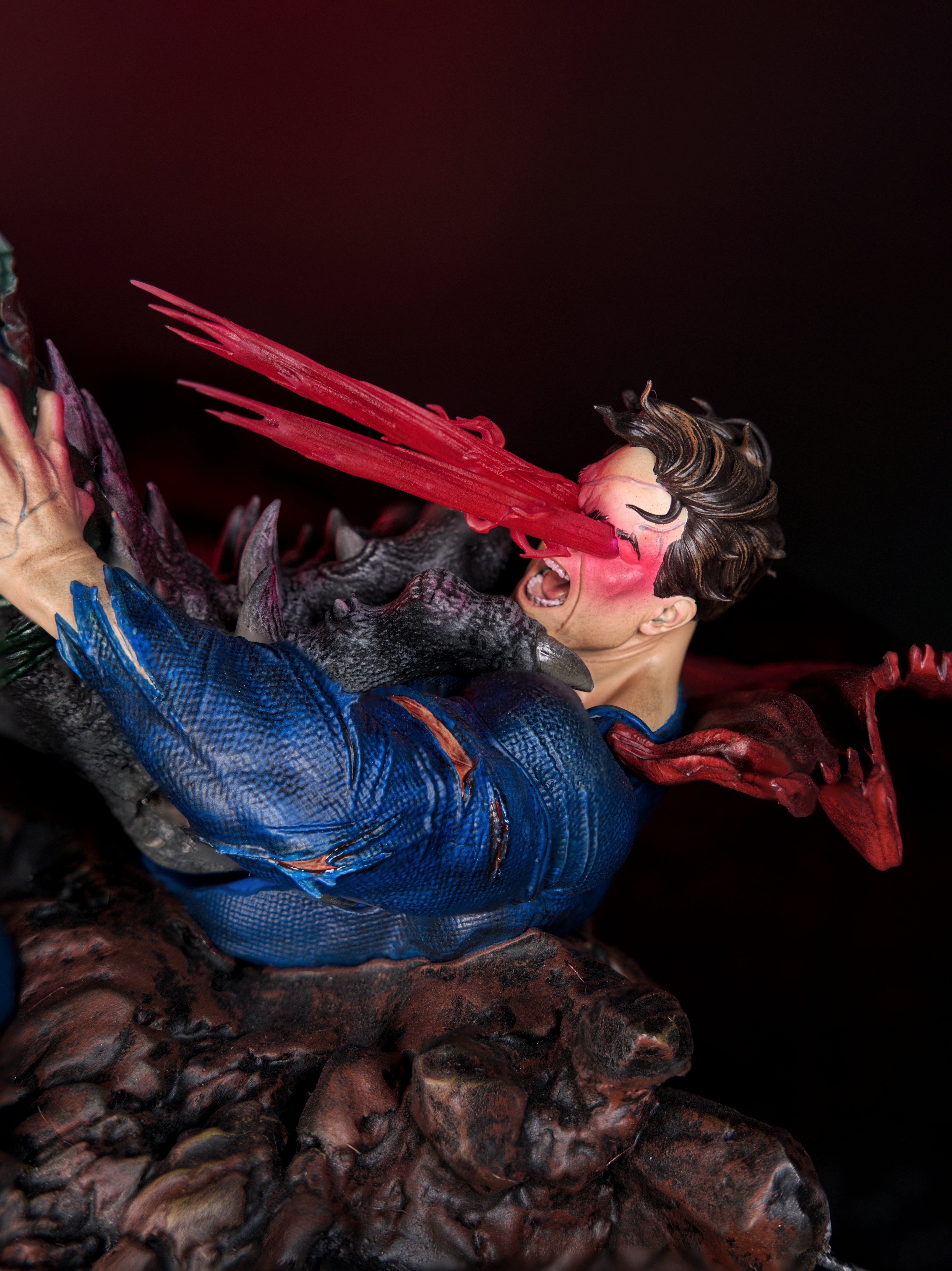 Doomsday vs Superman Diorama – Clash of Titans Edition