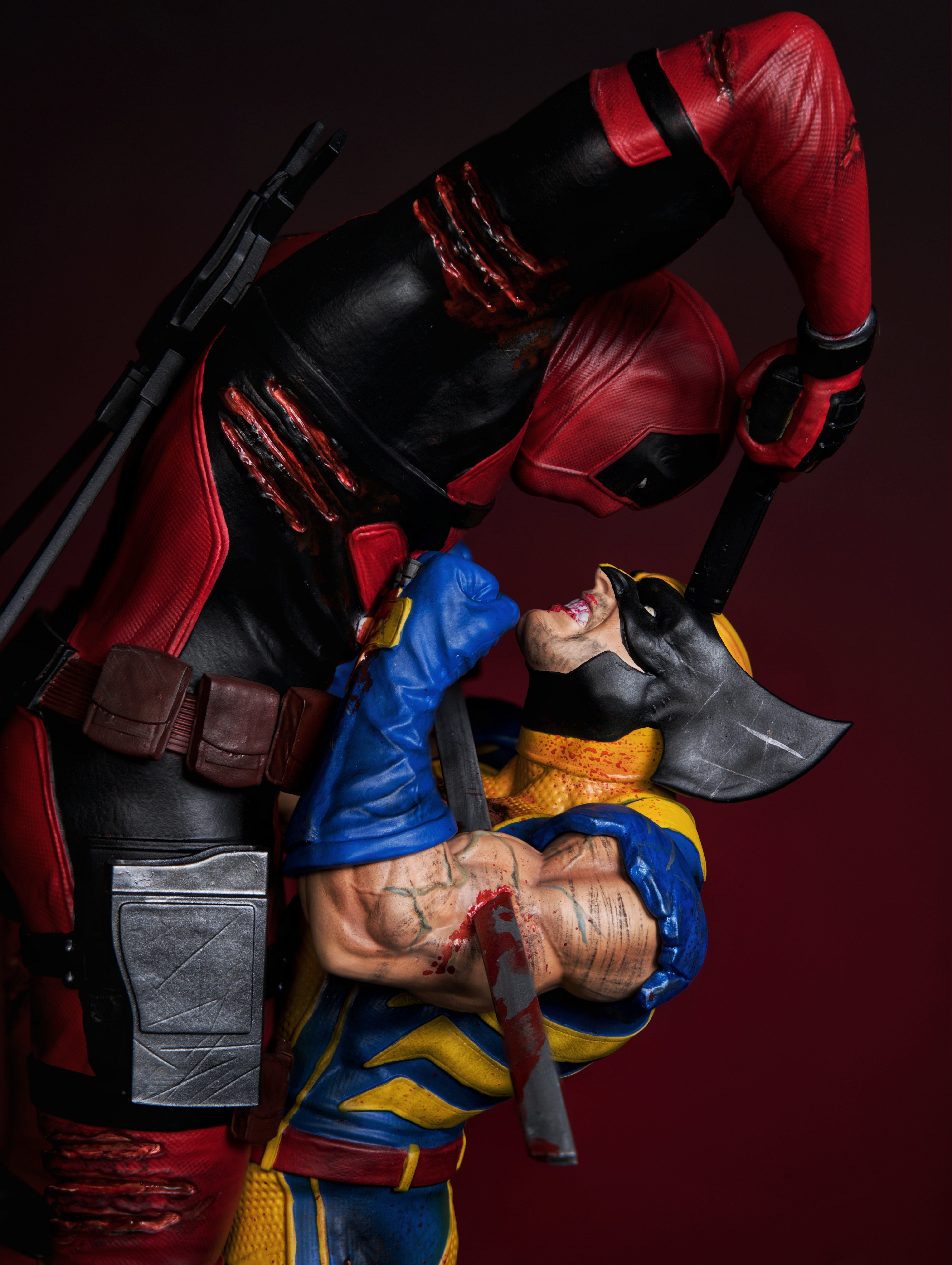 Deadpool vs Wolverine Mercenary Mayhem – Berserker Clash Edition